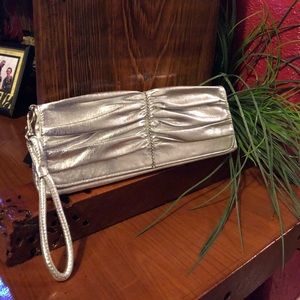 Silver clutch